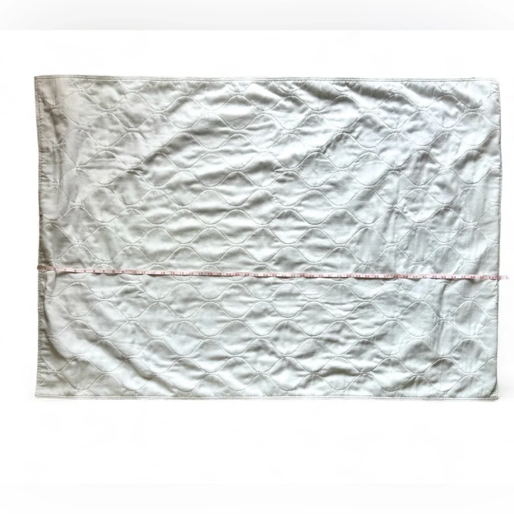 N/A mattress protector